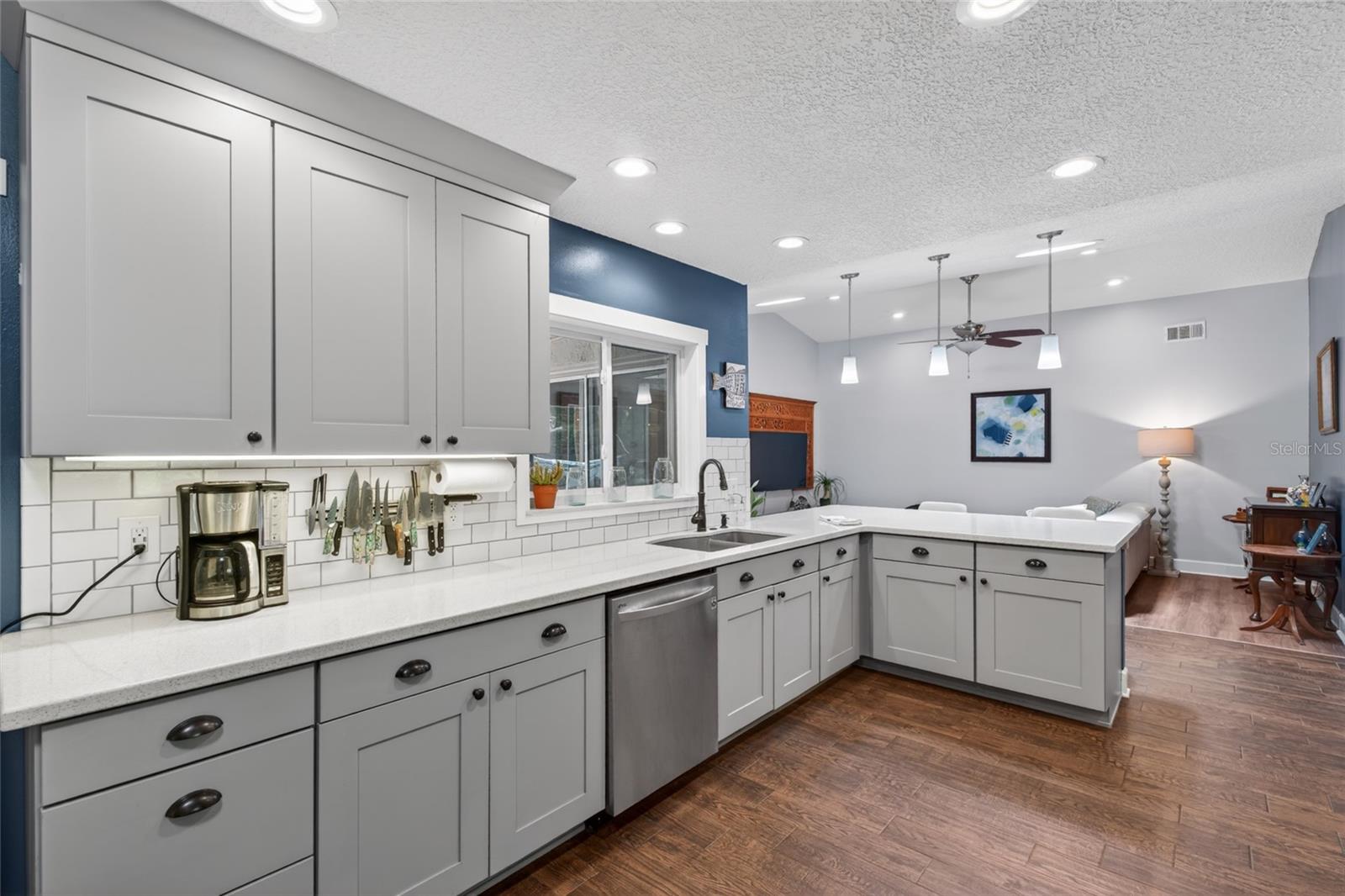 Image 4 of 40 For 111 Essex Drive