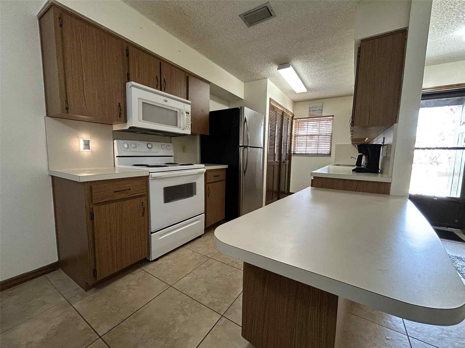 Image 13 of 19 For 3613 Bay Court