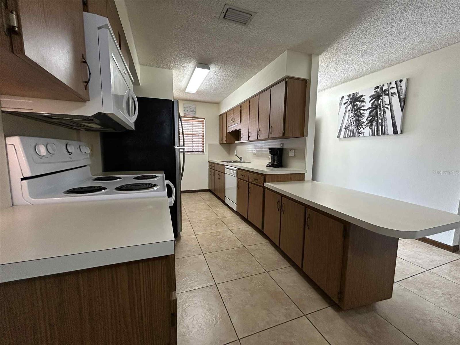 Image 5 of 19 For 3613 Bay Court