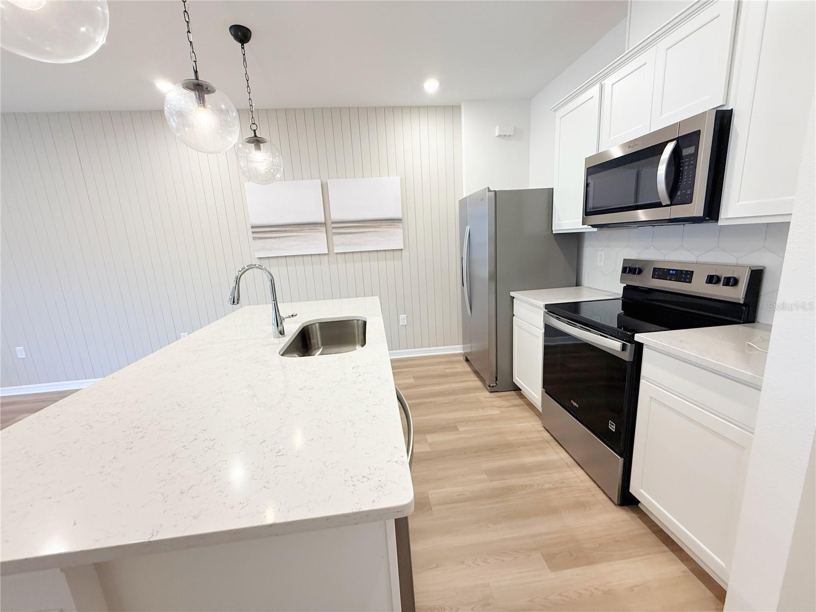 Image 7 of 17 For 11376 Blue Bay Drive