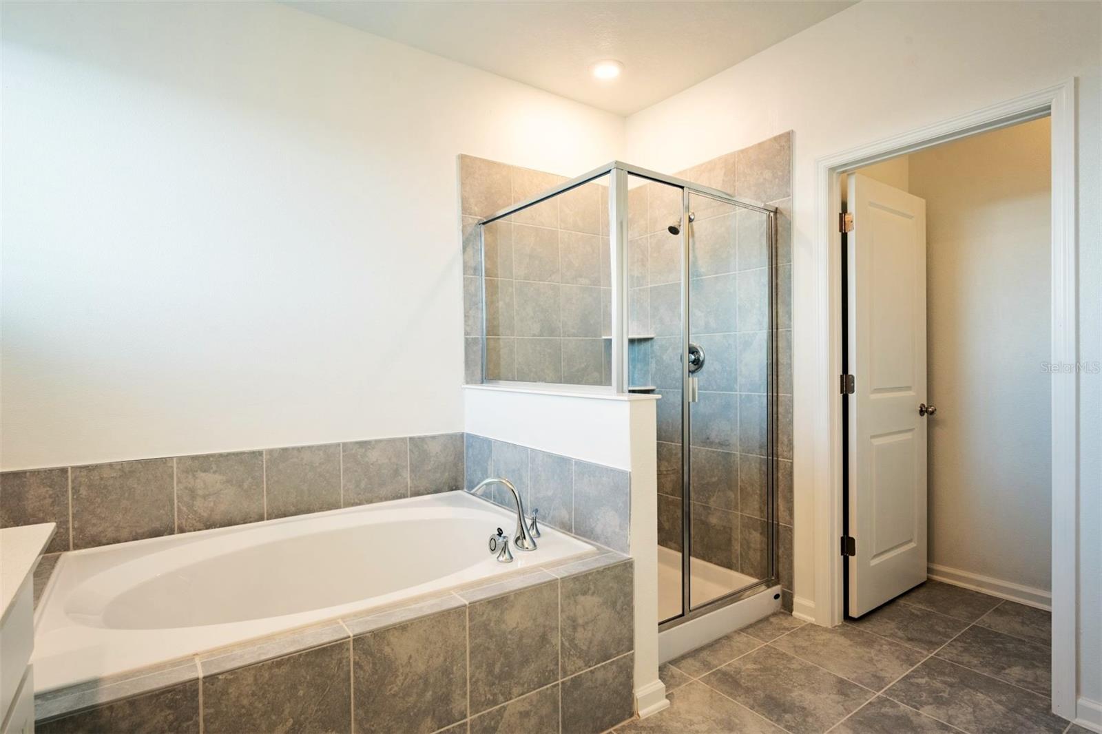 Image 8 of 26 For 286 Bogey Drive