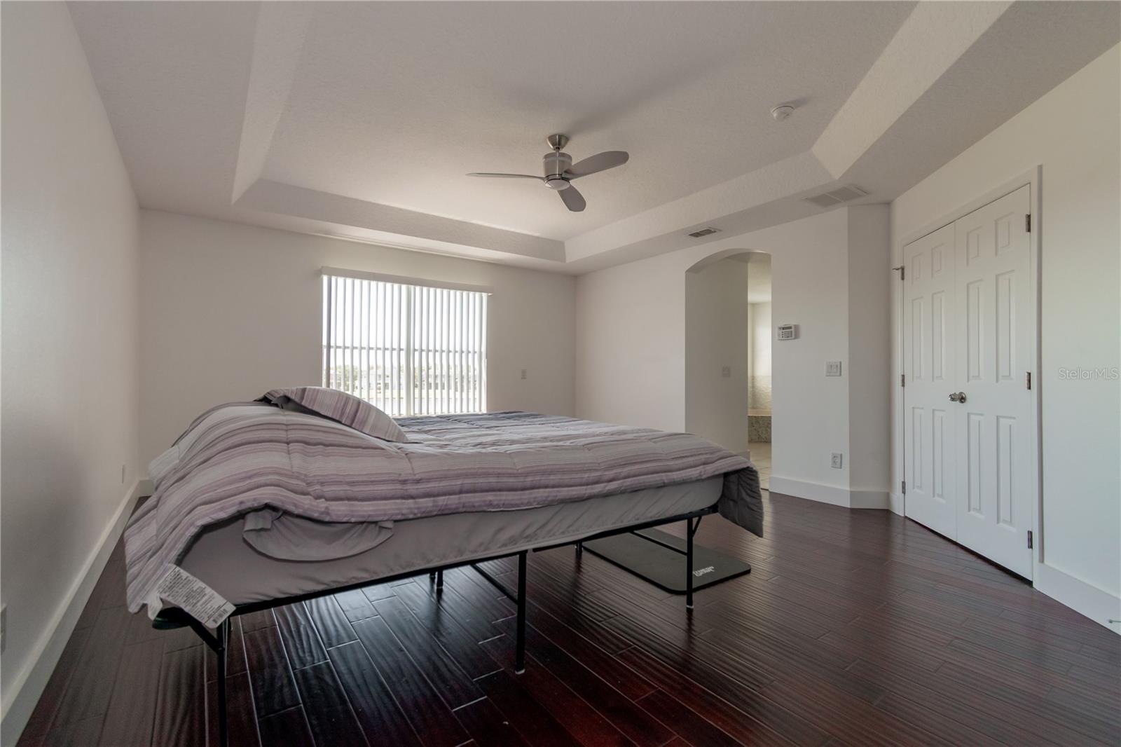 Image 16 of 49 For 6609 Lake Pembroke Place