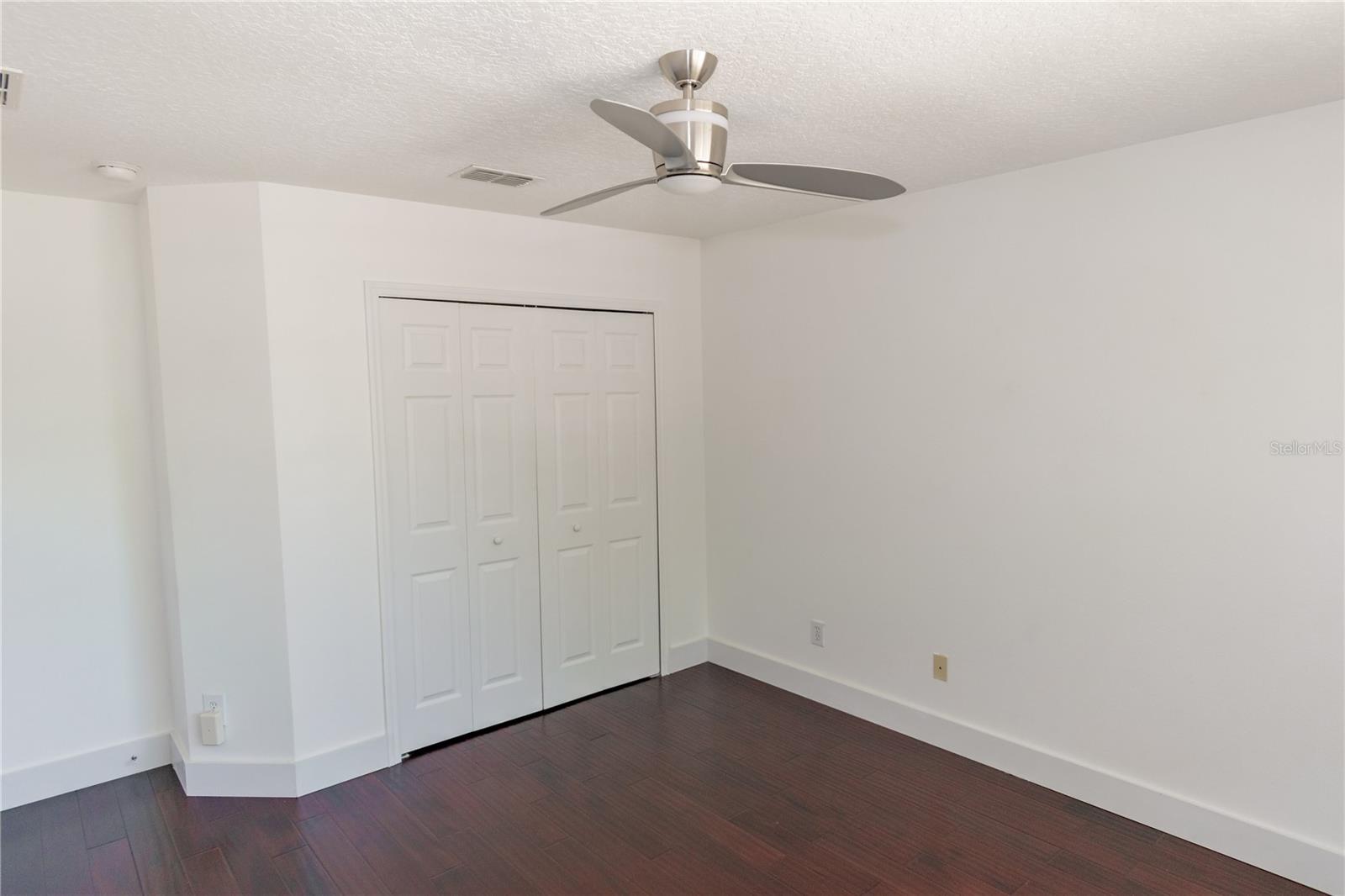 Image 27 of 49 For 6609 Lake Pembroke Place