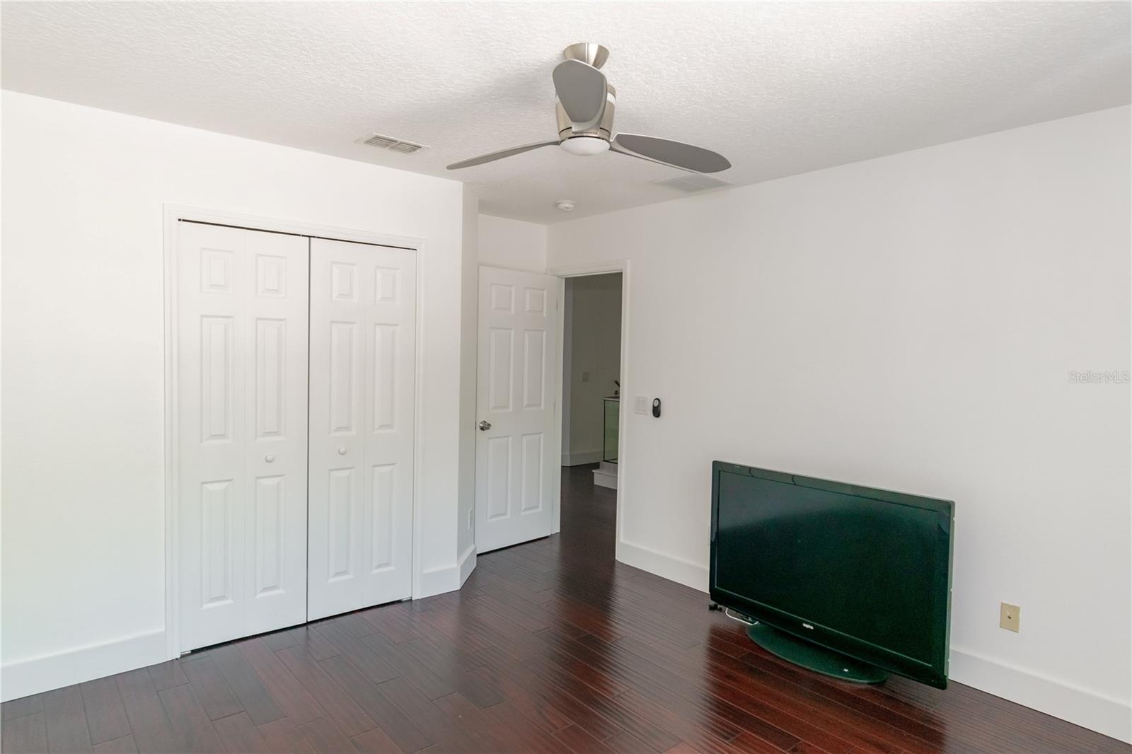 Image 35 of 49 For 6609 Lake Pembroke Place