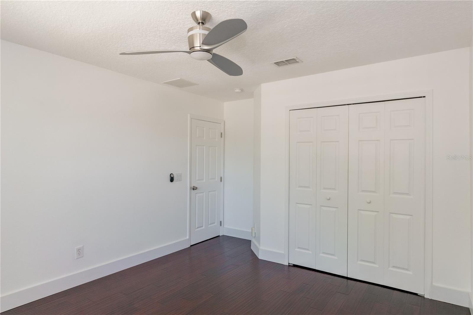 Image 37 of 49 For 6609 Lake Pembroke Place