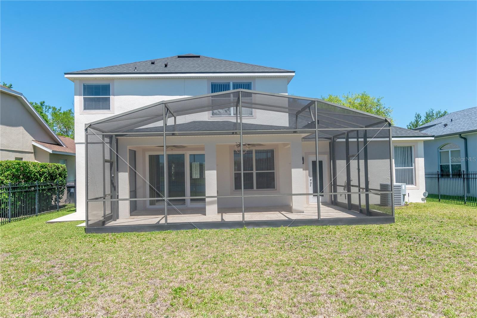 Image 41 of 49 For 6609 Lake Pembroke Place