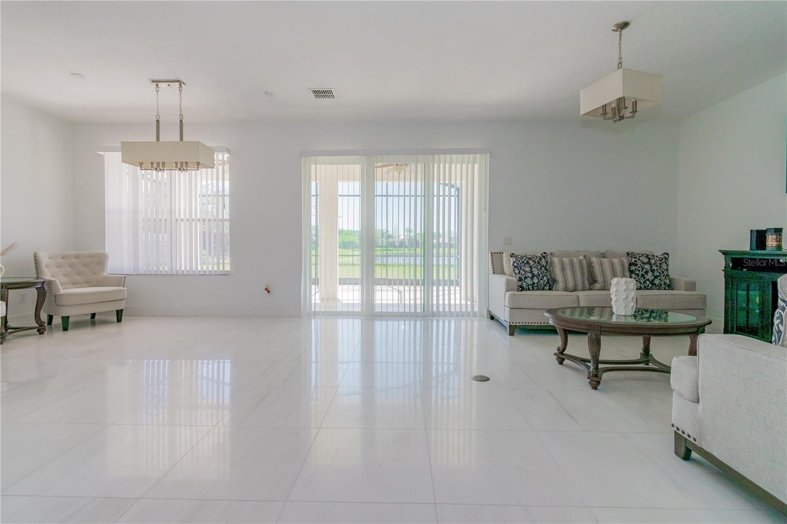 Image 6 of 49 For 6609 Lake Pembroke Place