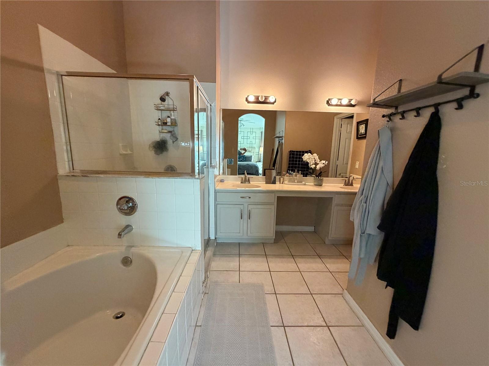 Image 29 of 66 For 723 Lady Diana Drive