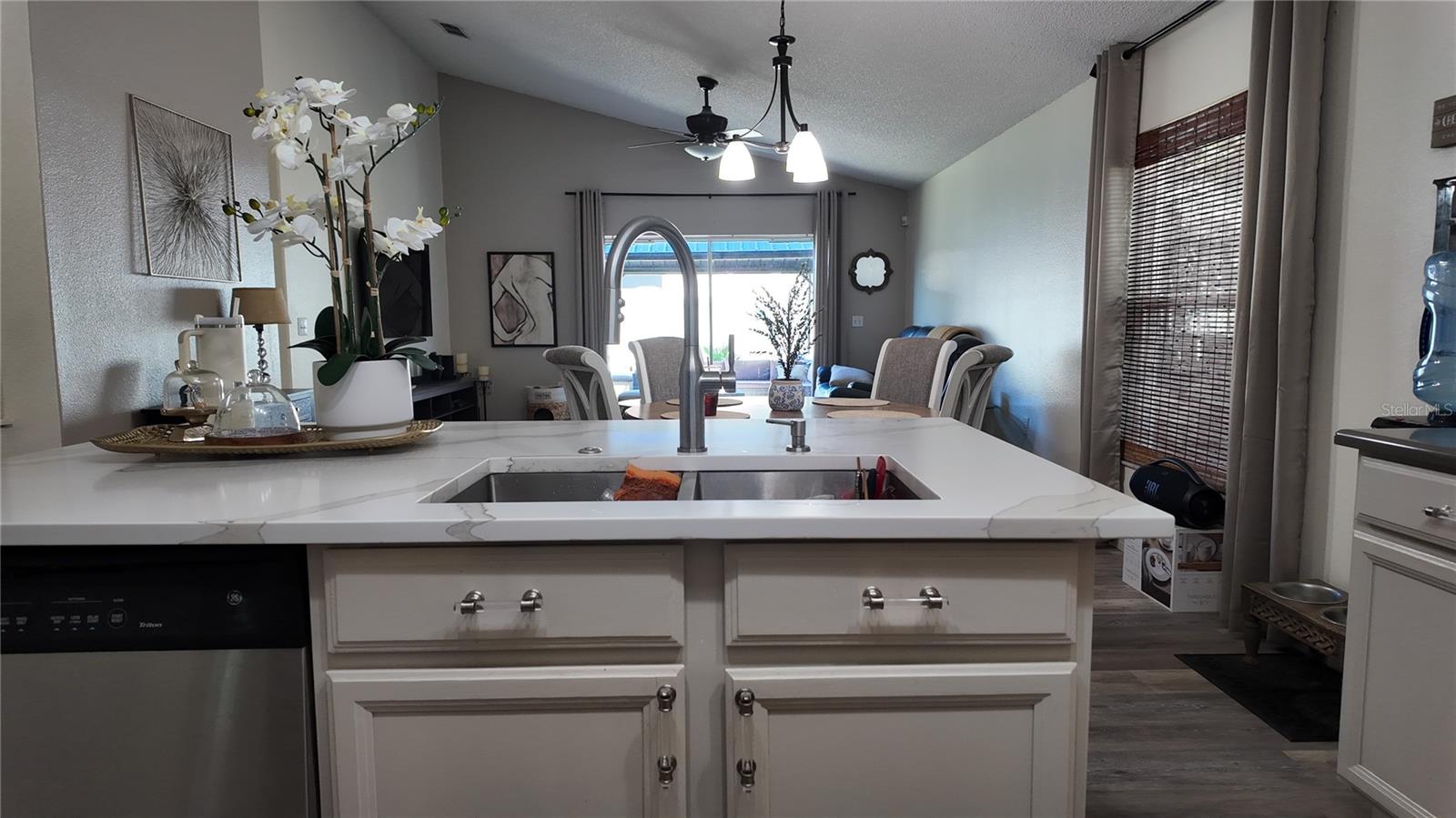 Image 47 of 66 For 723 Lady Diana Drive