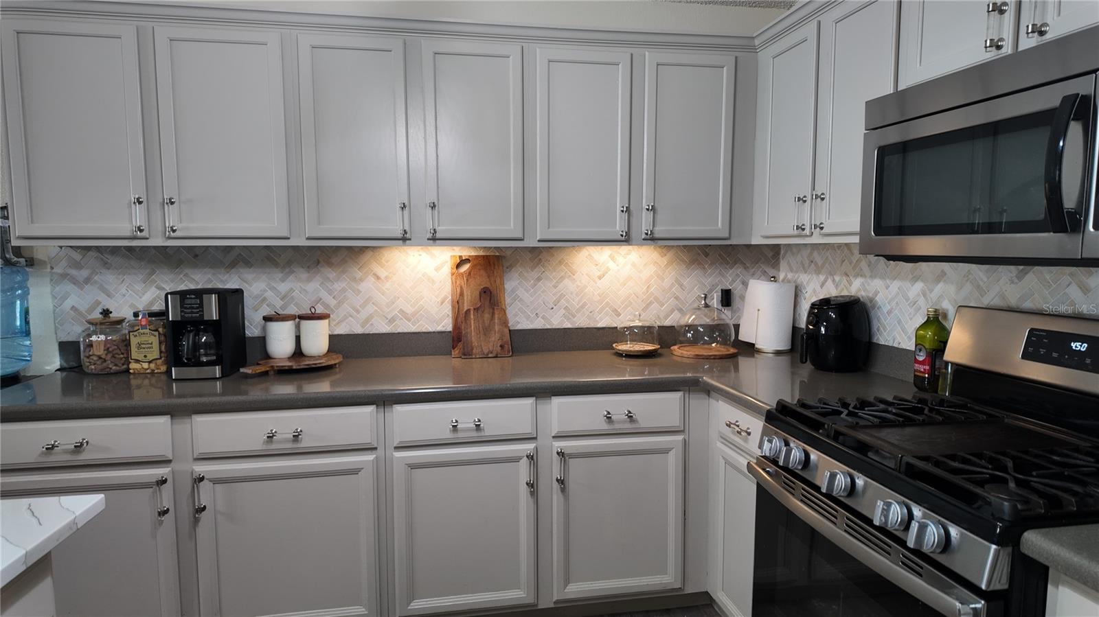 Image 48 of 66 For 723 Lady Diana Drive