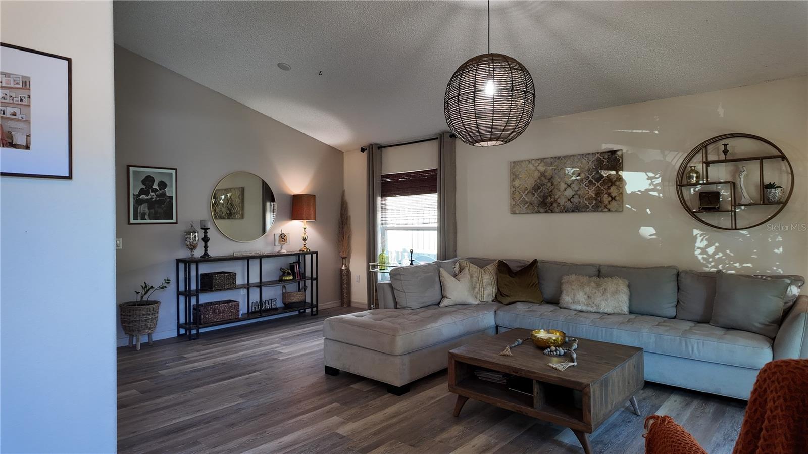 Image 6 of 66 For 723 Lady Diana Drive