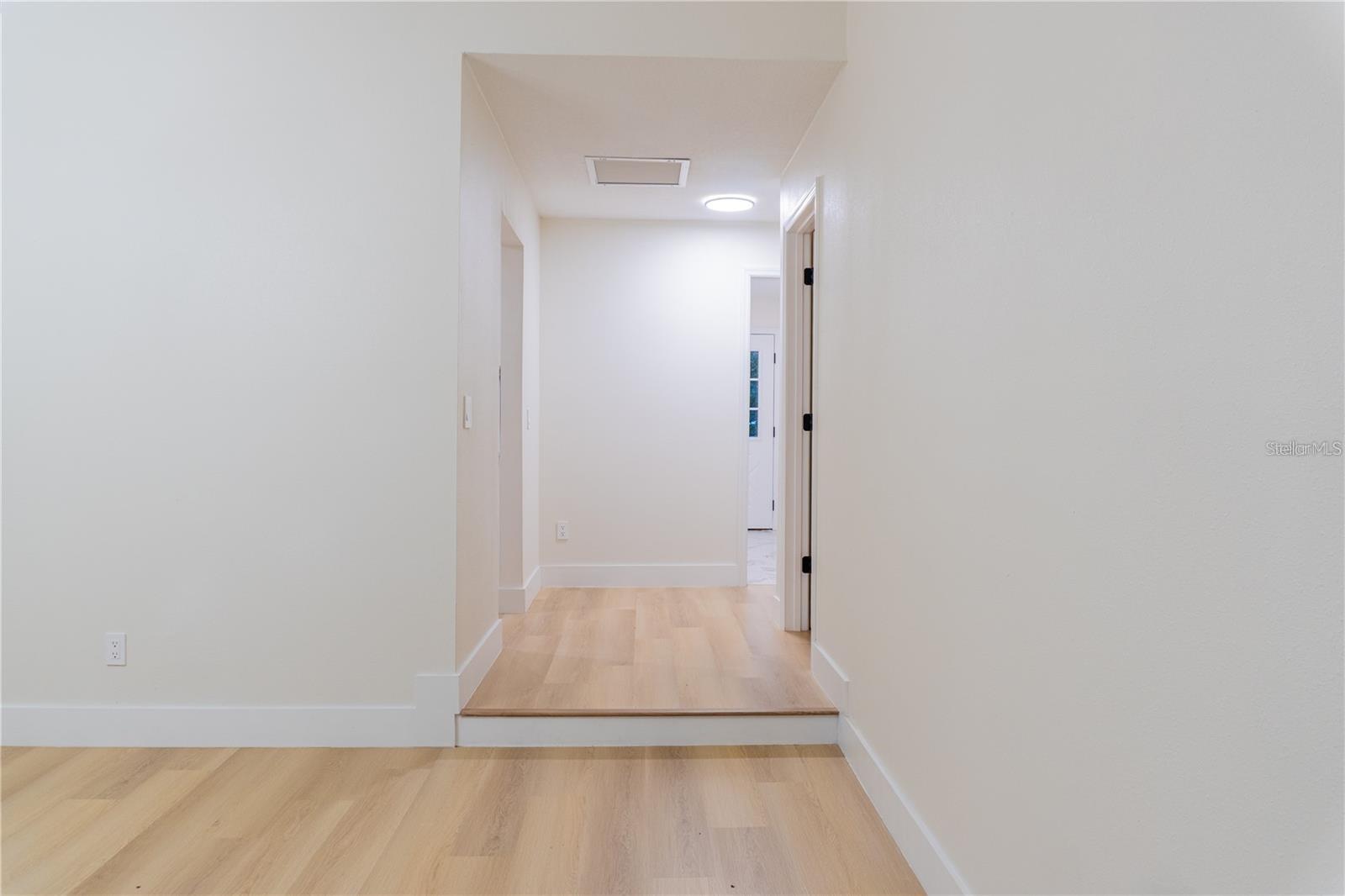 Image 15 of 65 For 5320 2nd Lane