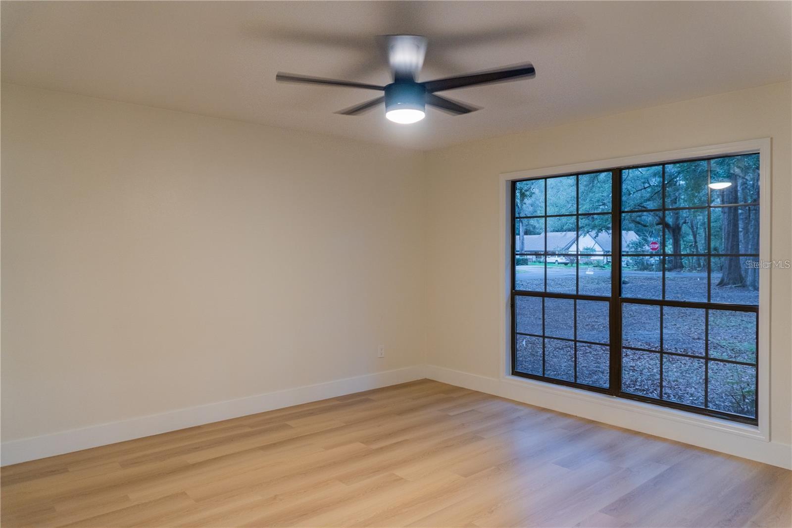 Image 16 of 65 For 5320 2nd Lane