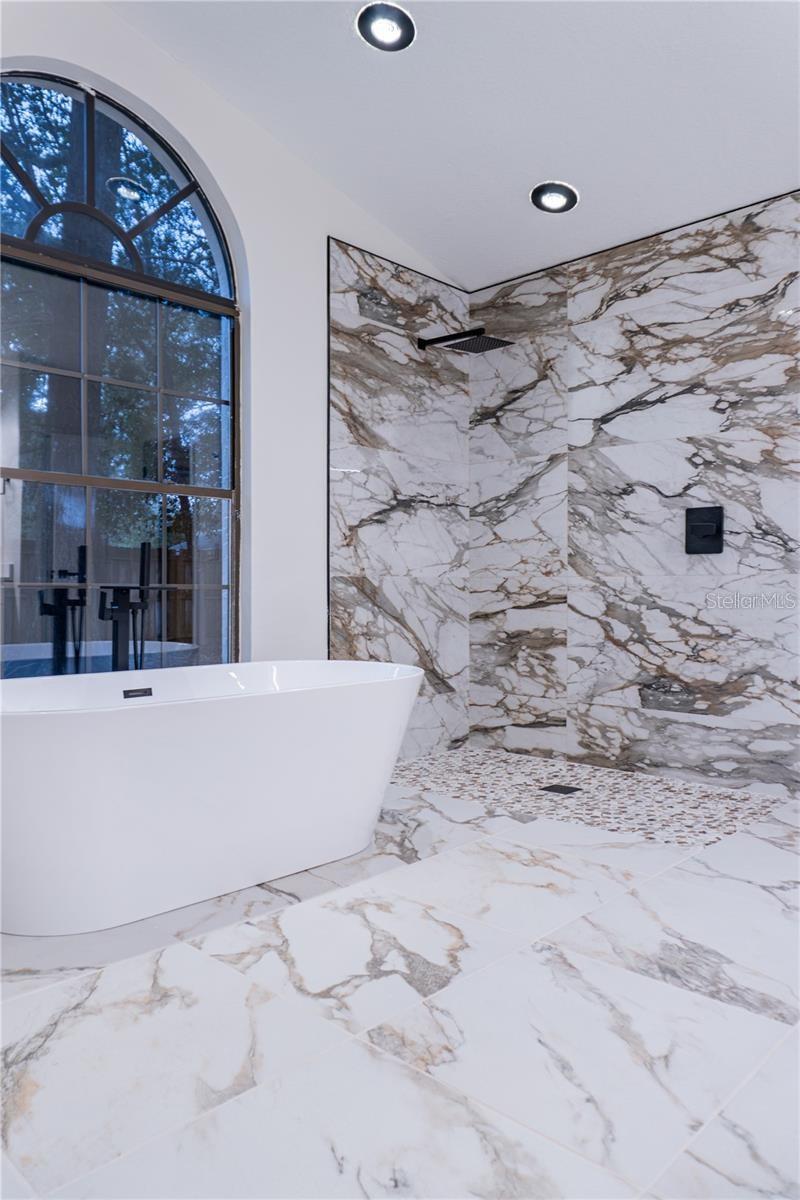 Image 27 of 65 For 5320 2nd Lane