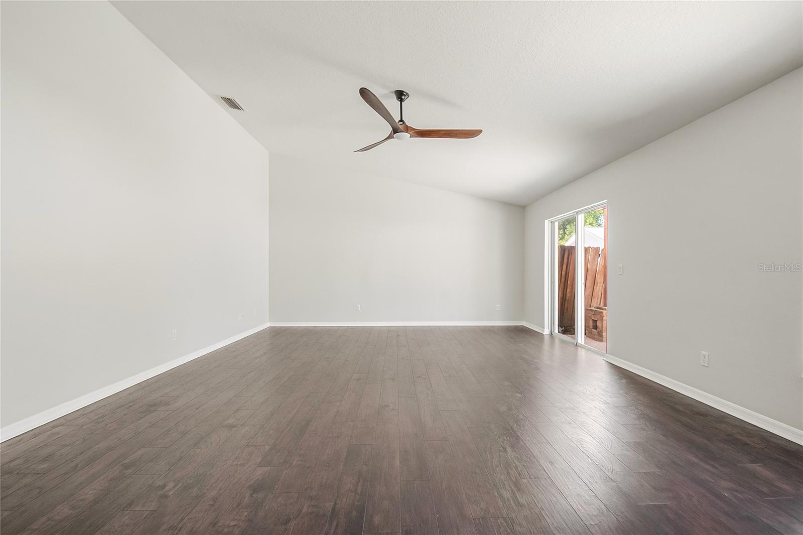 Image 13 of 36 For 221 Rosa Avenue