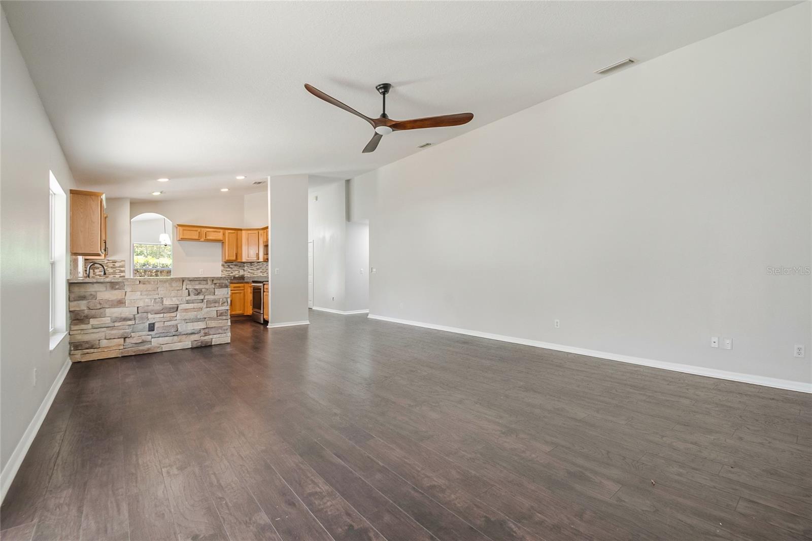 Image 15 of 36 For 221 Rosa Avenue