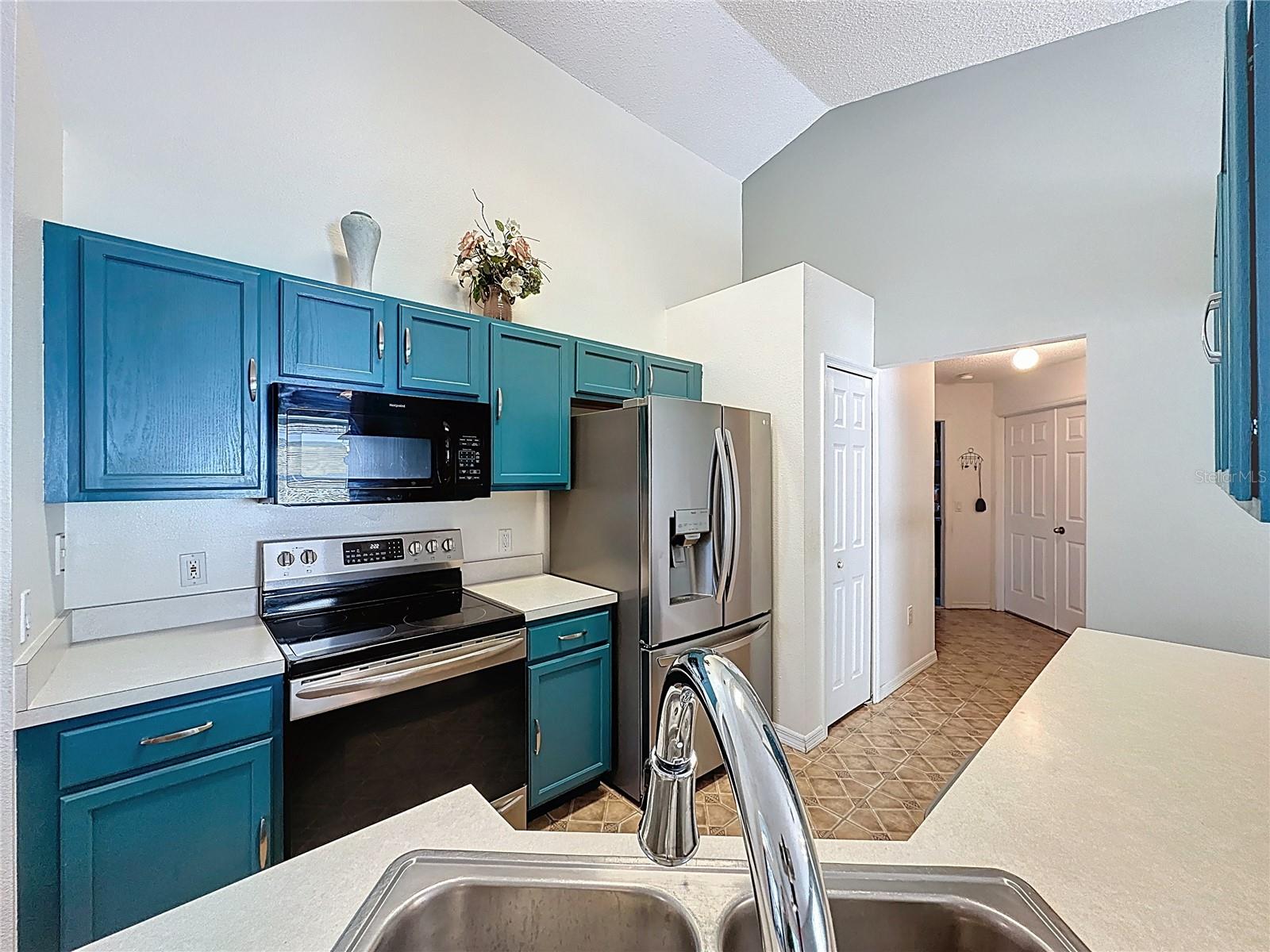 Image 11 of 74 For 2349 Paulette Drive