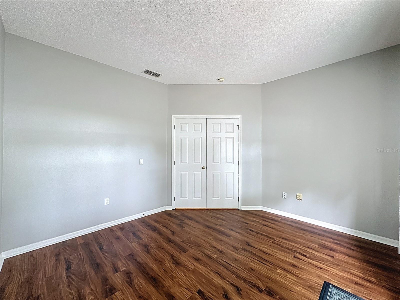 Image 25 of 74 For 2349 Paulette Drive