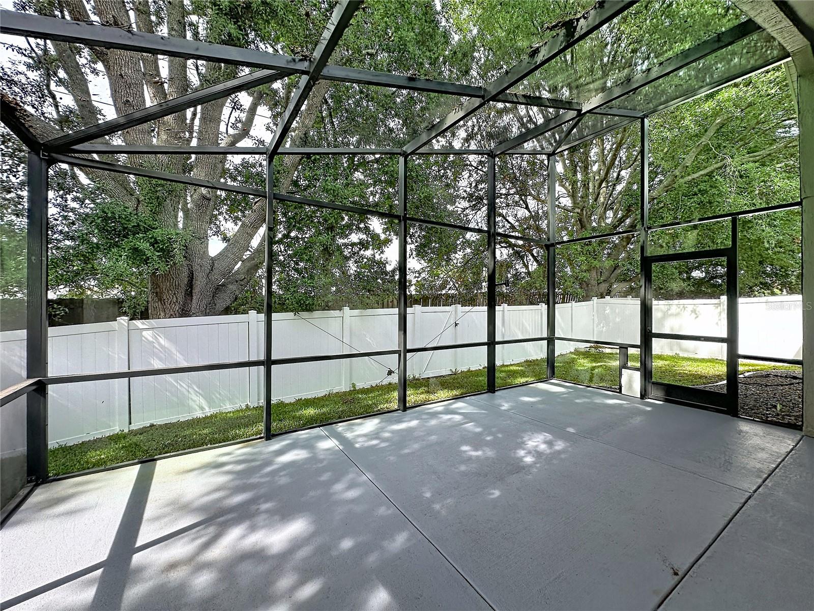 Image 27 of 74 For 2349 Paulette Drive