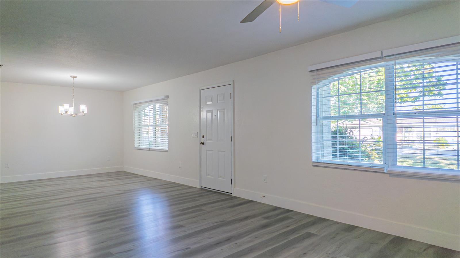 Image 11 of 62 For 4395 33rd Avenue