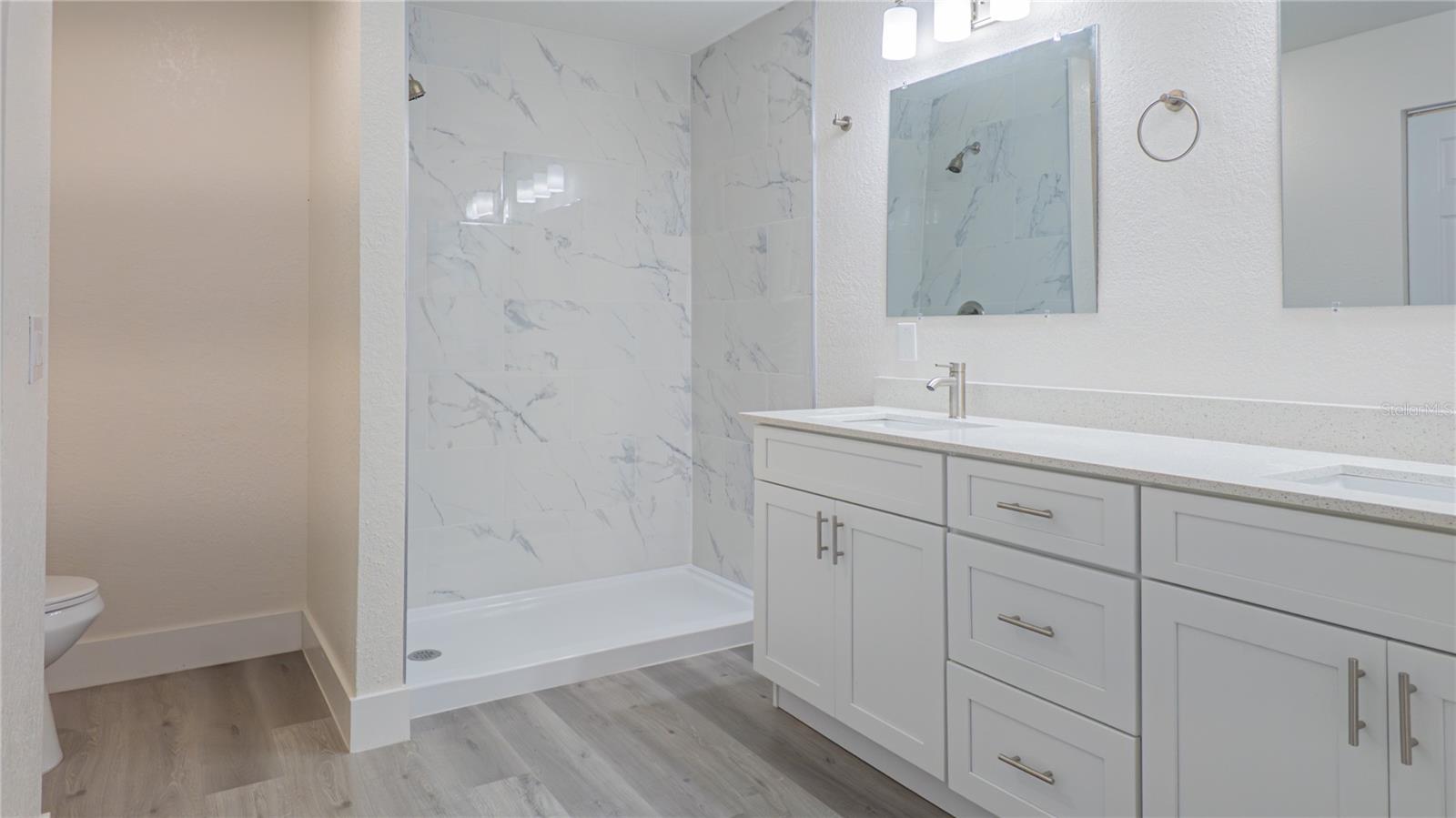 Image 21 of 62 For 4395 33rd Avenue