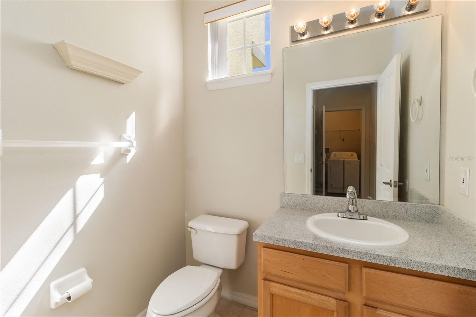 Image 14 of 30 For 214 Monroe Circle