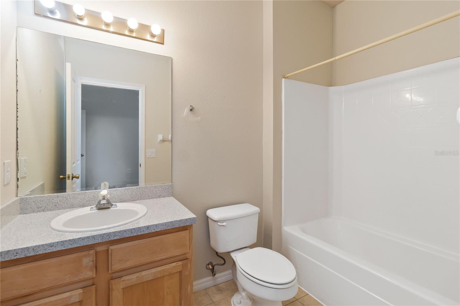 Image 20 of 30 For 214 Monroe Circle