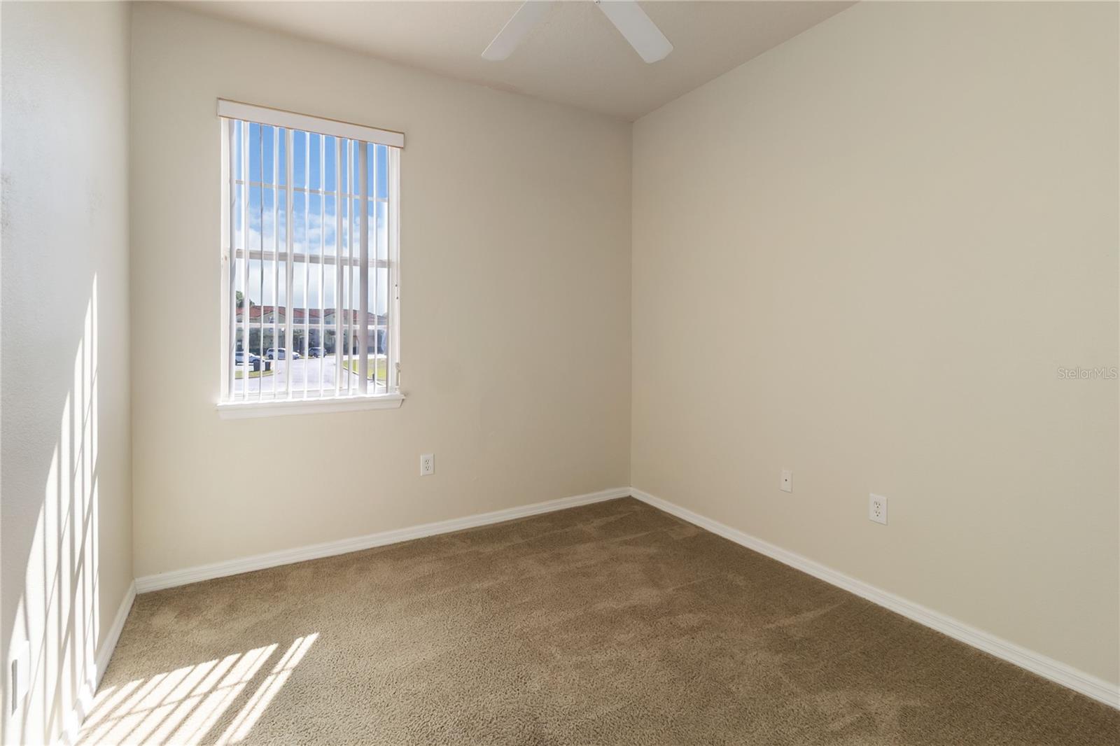 Image 24 of 30 For 214 Monroe Circle