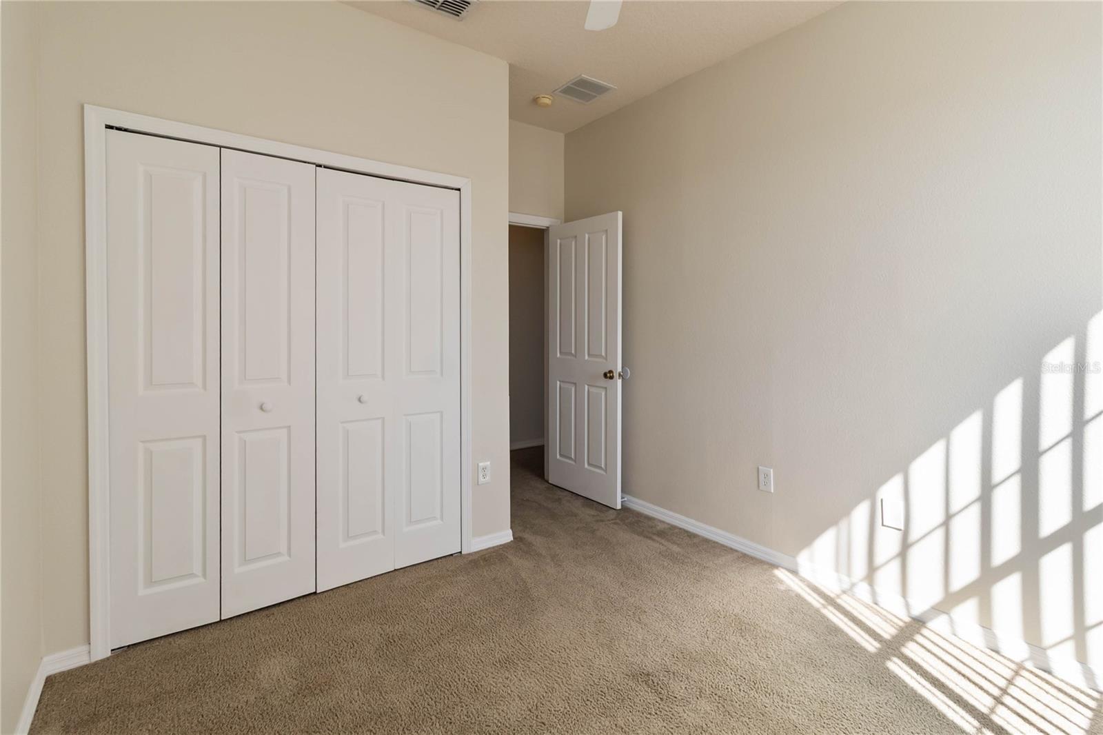 Image 25 of 30 For 214 Monroe Circle