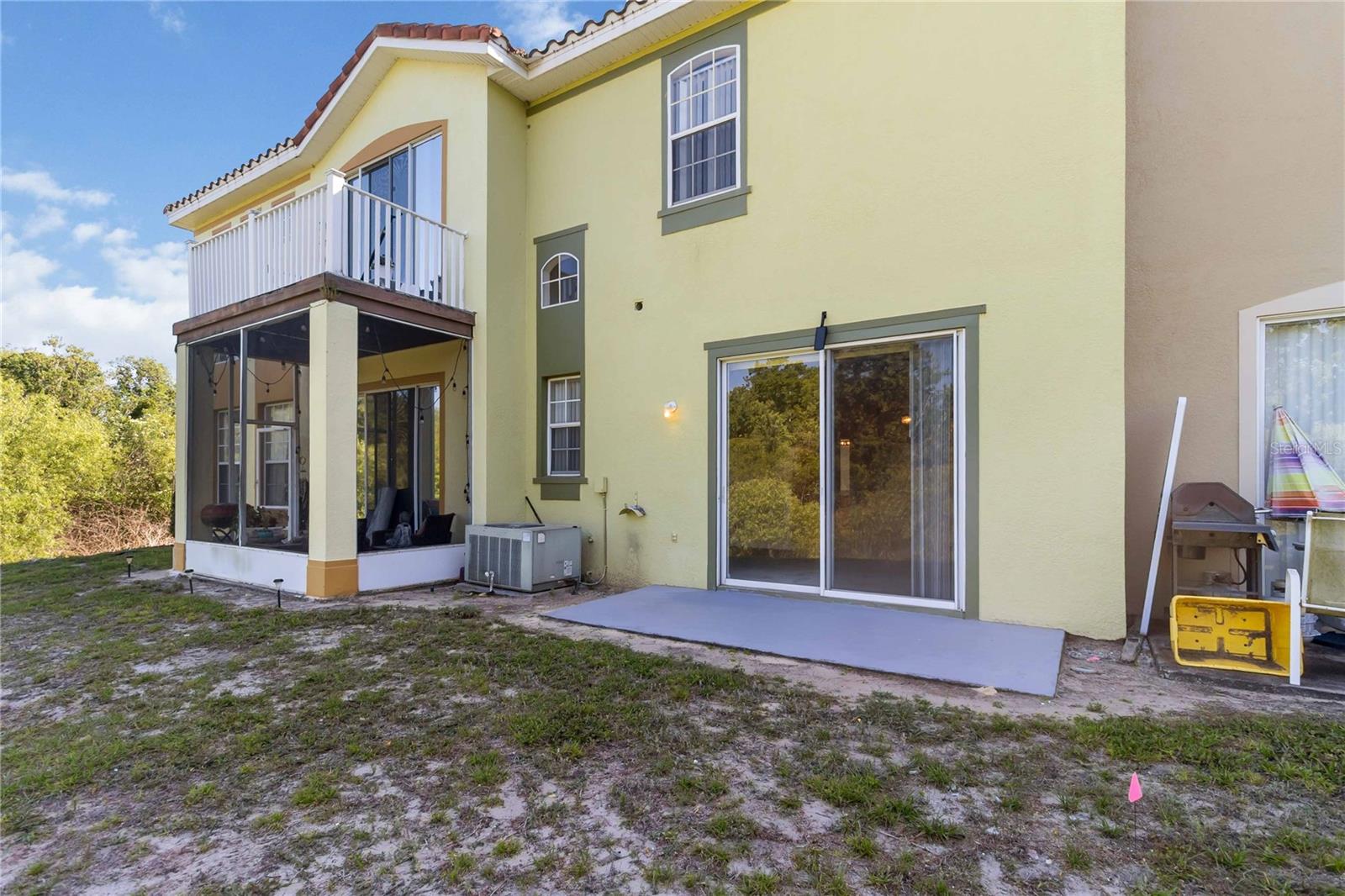 Image 27 of 30 For 214 Monroe Circle