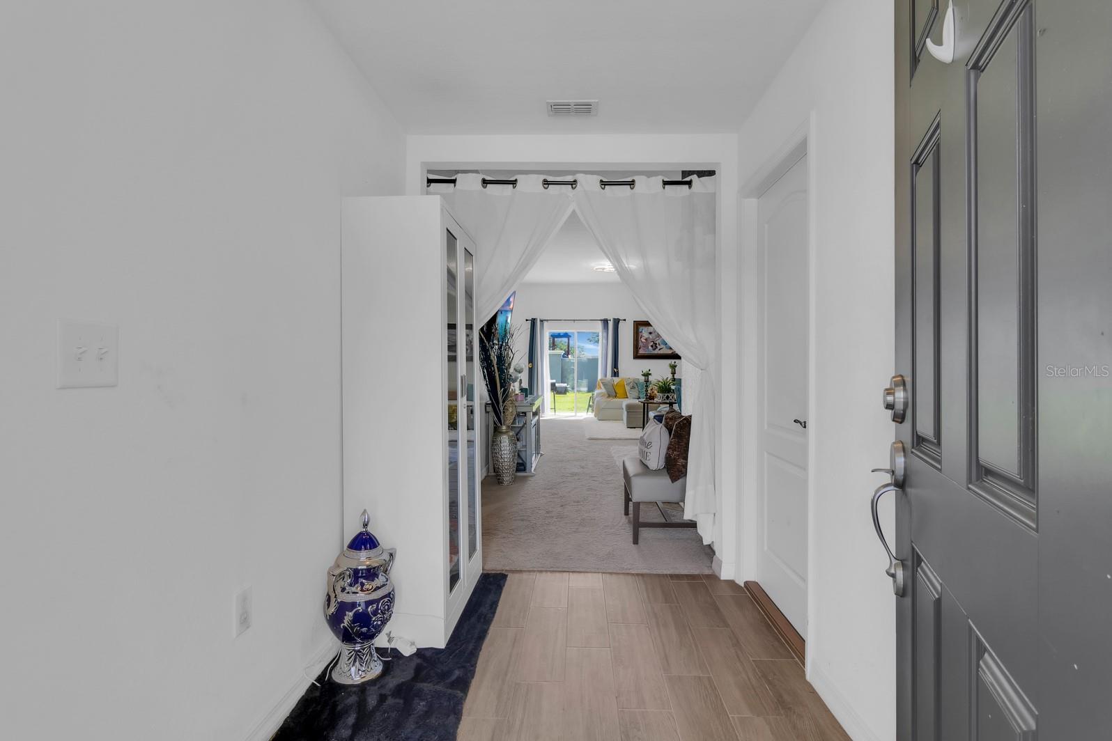 Image 6 of 31 For 205 Arbuthnot Street