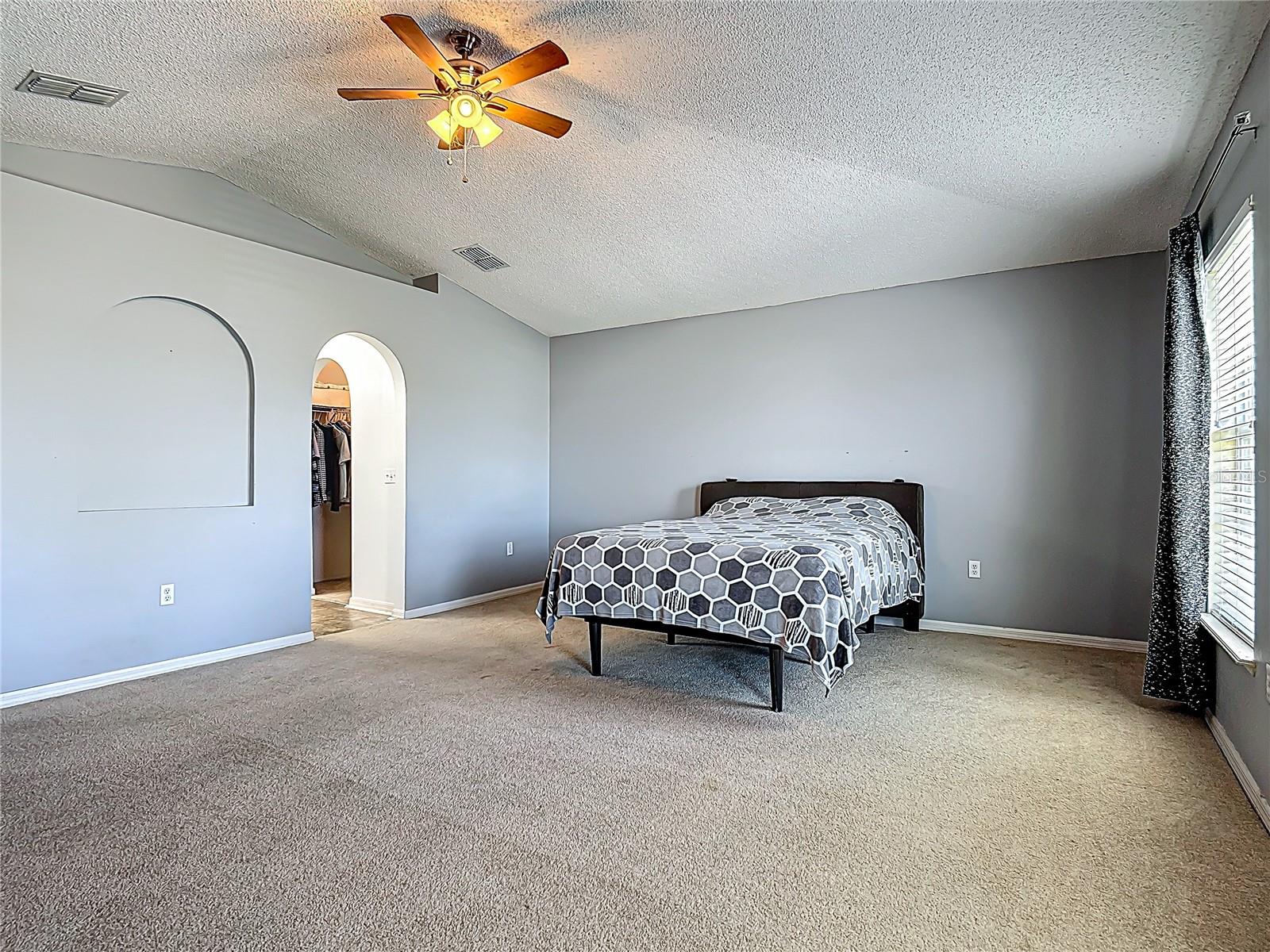 Image 33 of 69 For 965 Alsace Drive