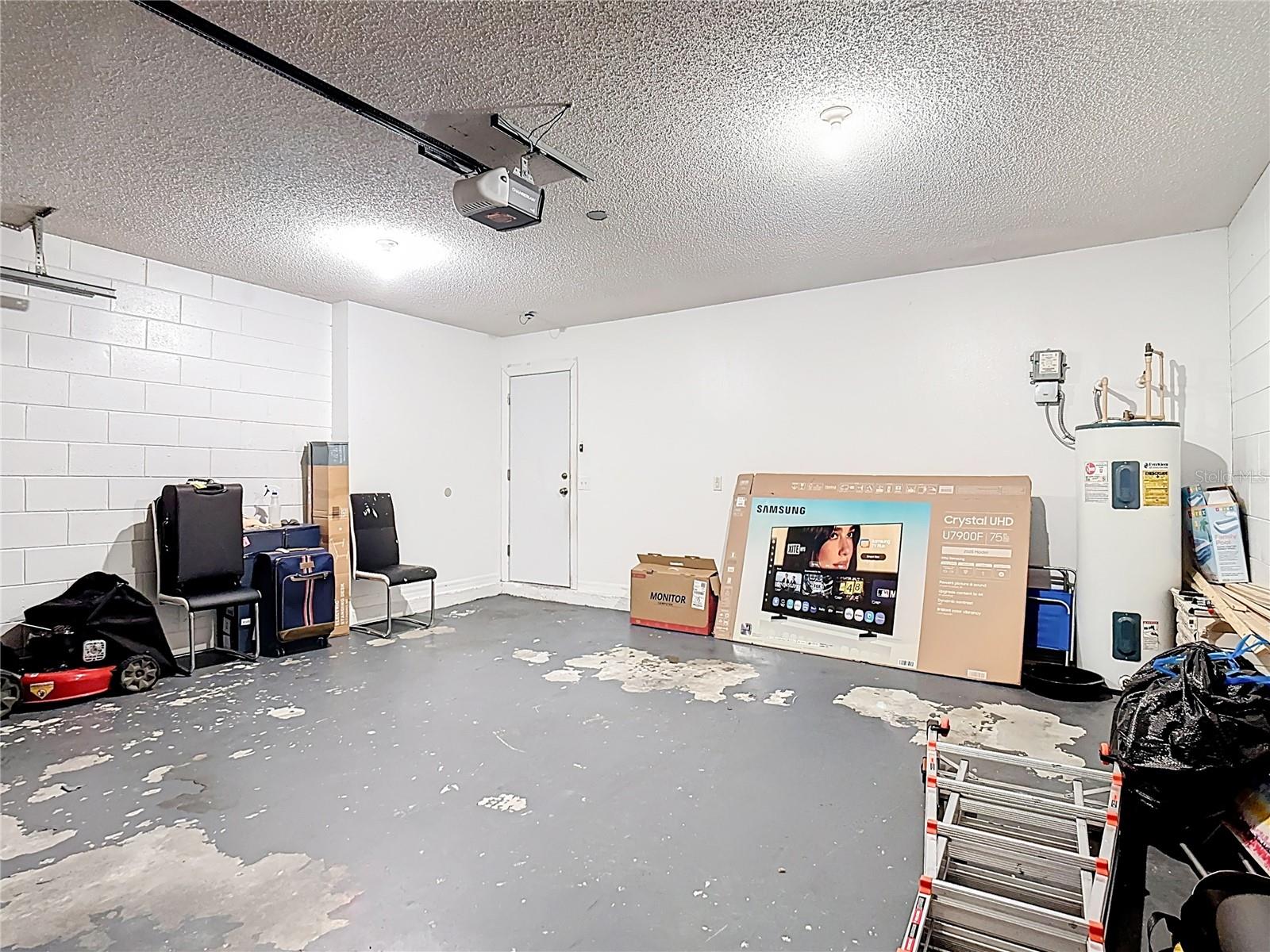 Image 52 of 69 For 965 Alsace Drive