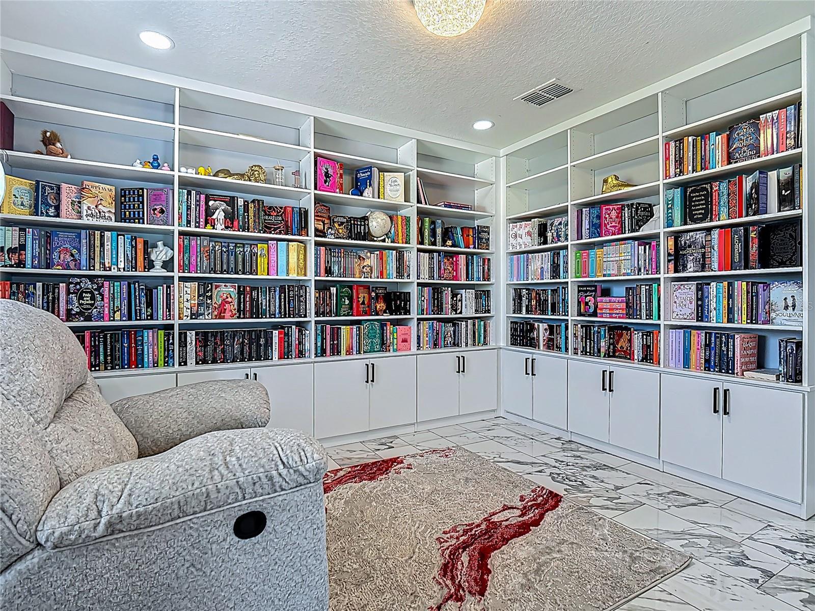 Image 6 of 69 For 965 Alsace Drive