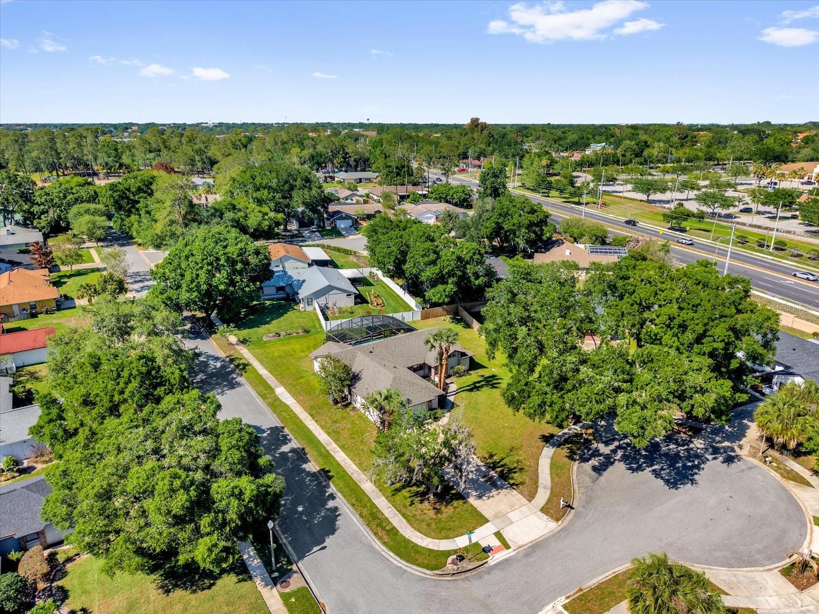 Image 28 of 30 For 9011 Chapman Oak Court