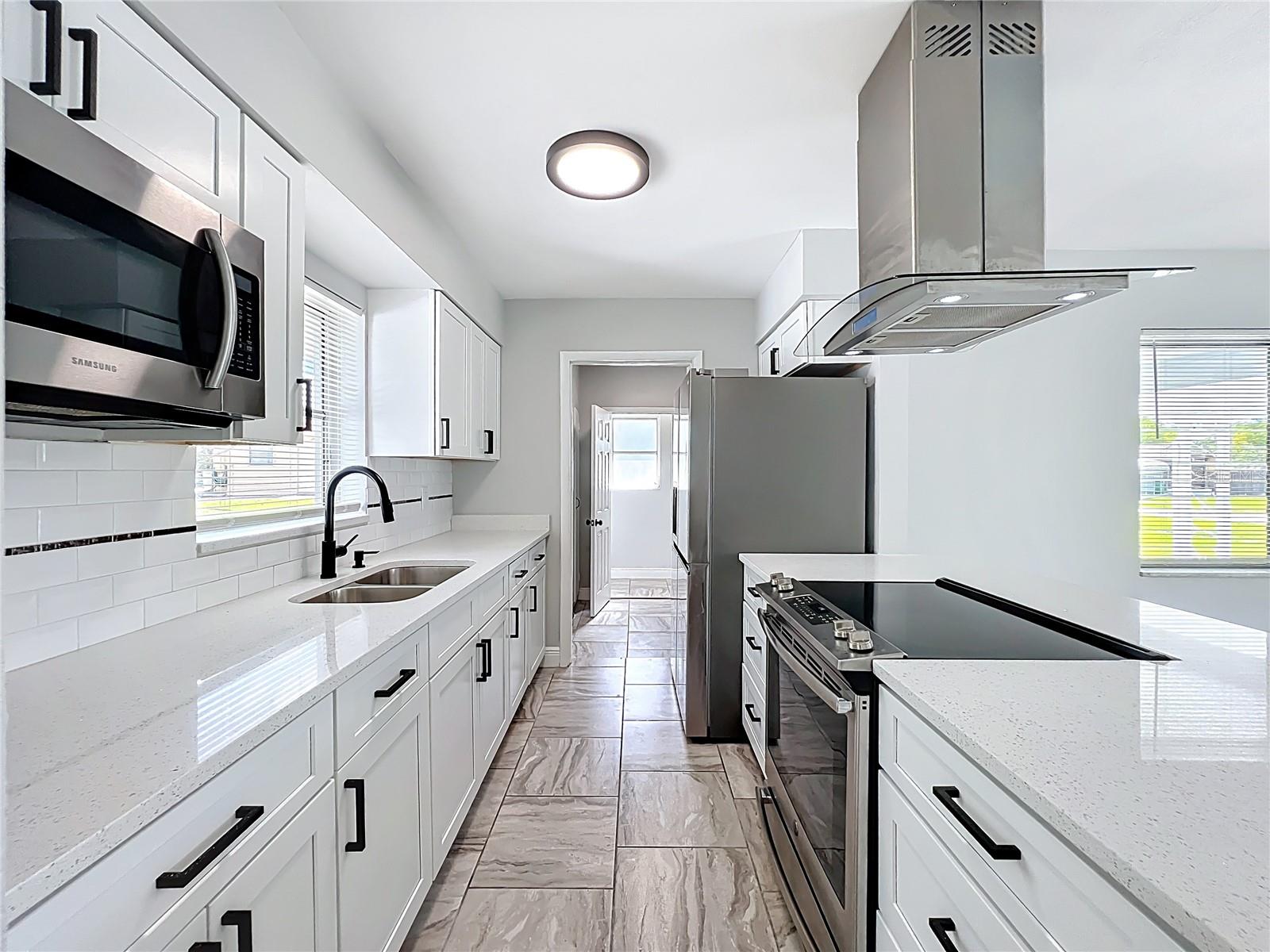 Image 8 of 20 For 1509 Sunbird Terrace