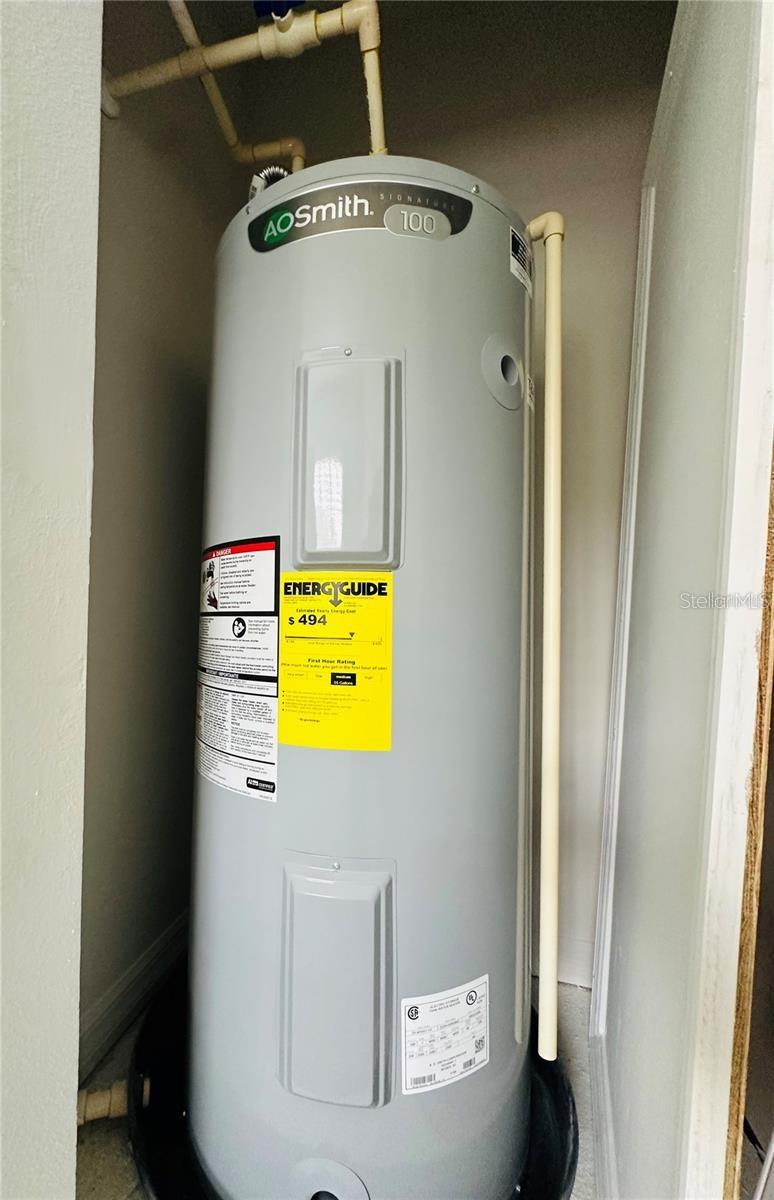 Image 18 of 19 For 207 Golden Pond Court