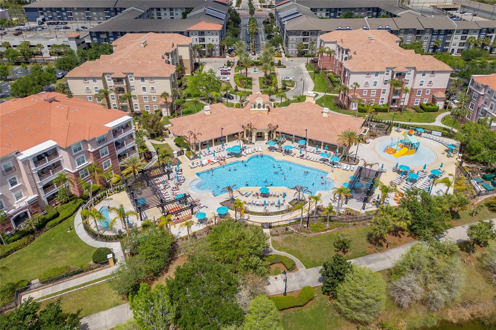 Image 22 of 33 For 5026 Tideview Circle 17