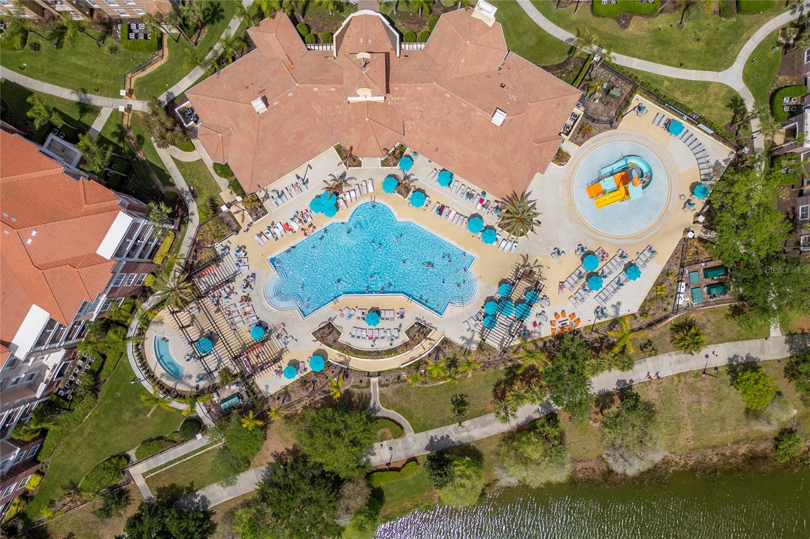 Image 23 of 33 For 5026 Tideview Circle 17