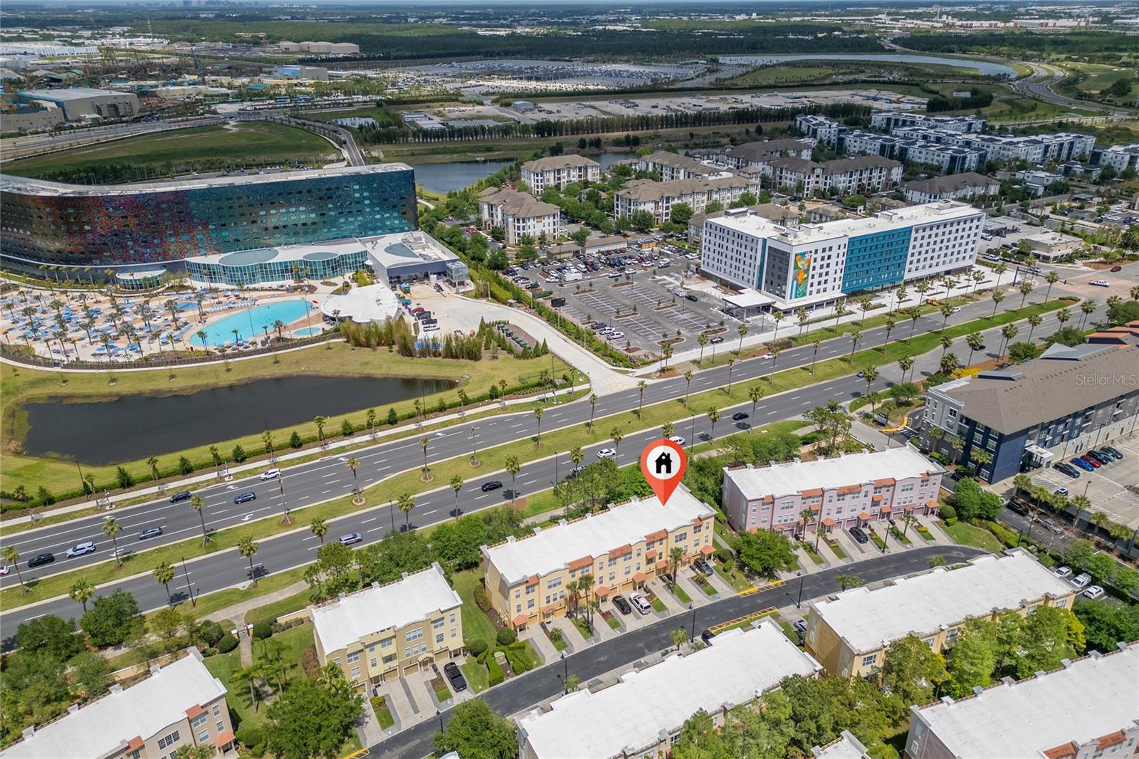 Image 29 of 33 For 5026 Tideview Circle 17