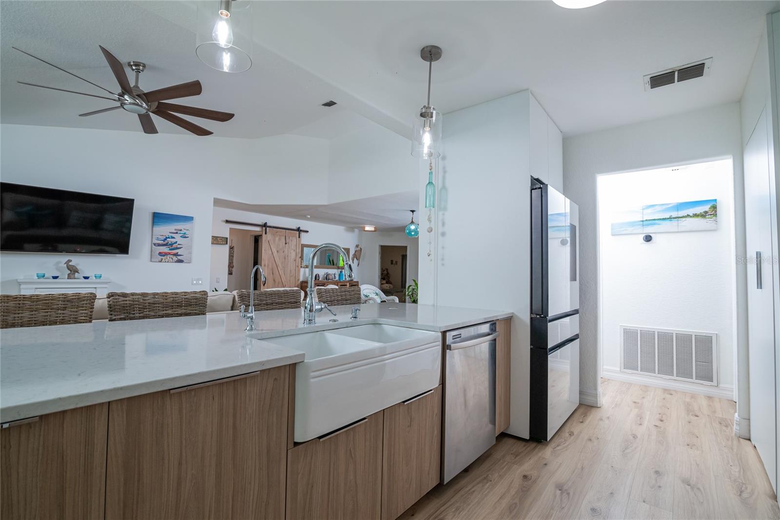 Image 14 of 34 For 3267 Amaca Circle