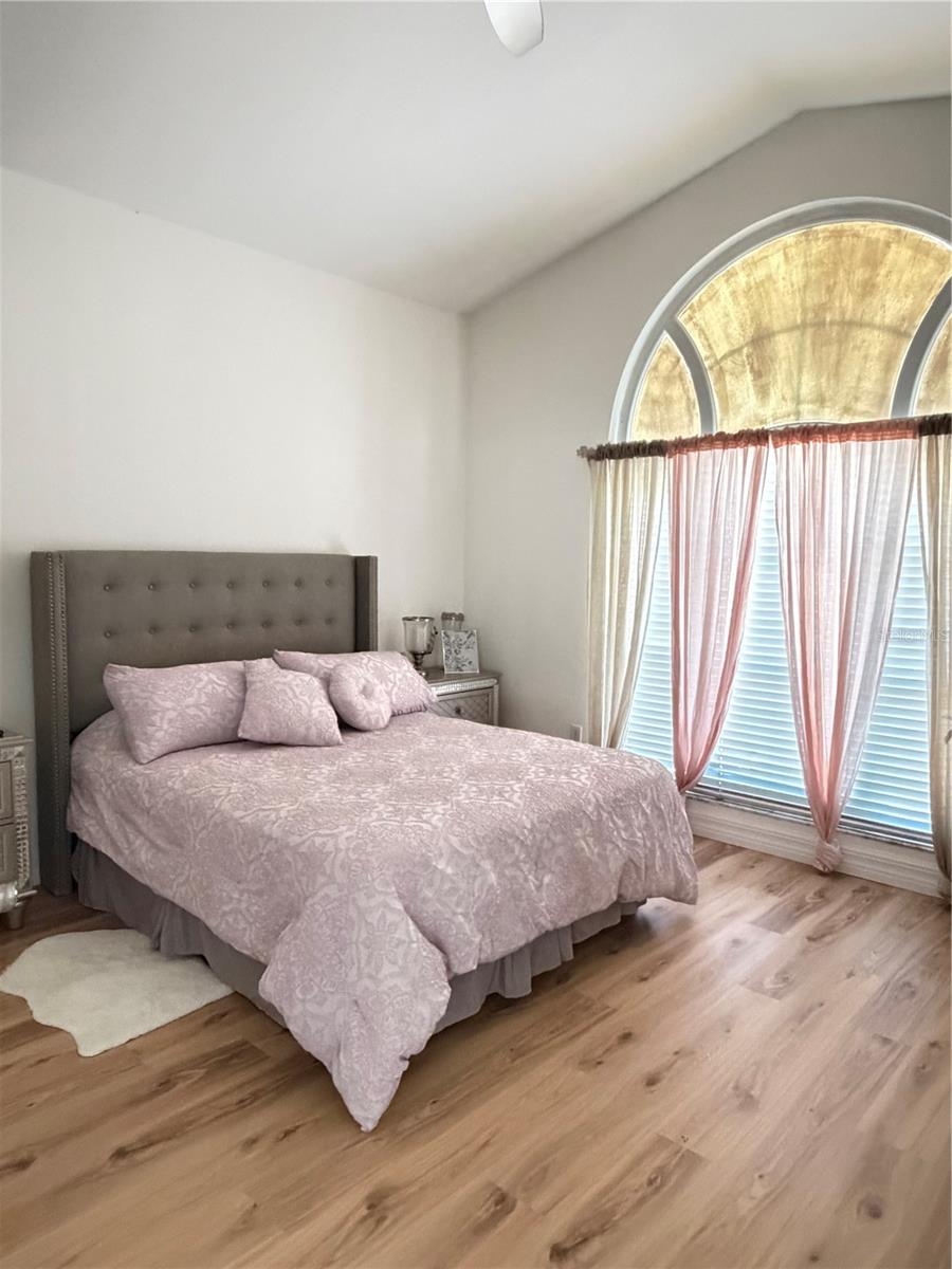 Image 26 of 34 For 3267 Amaca Circle