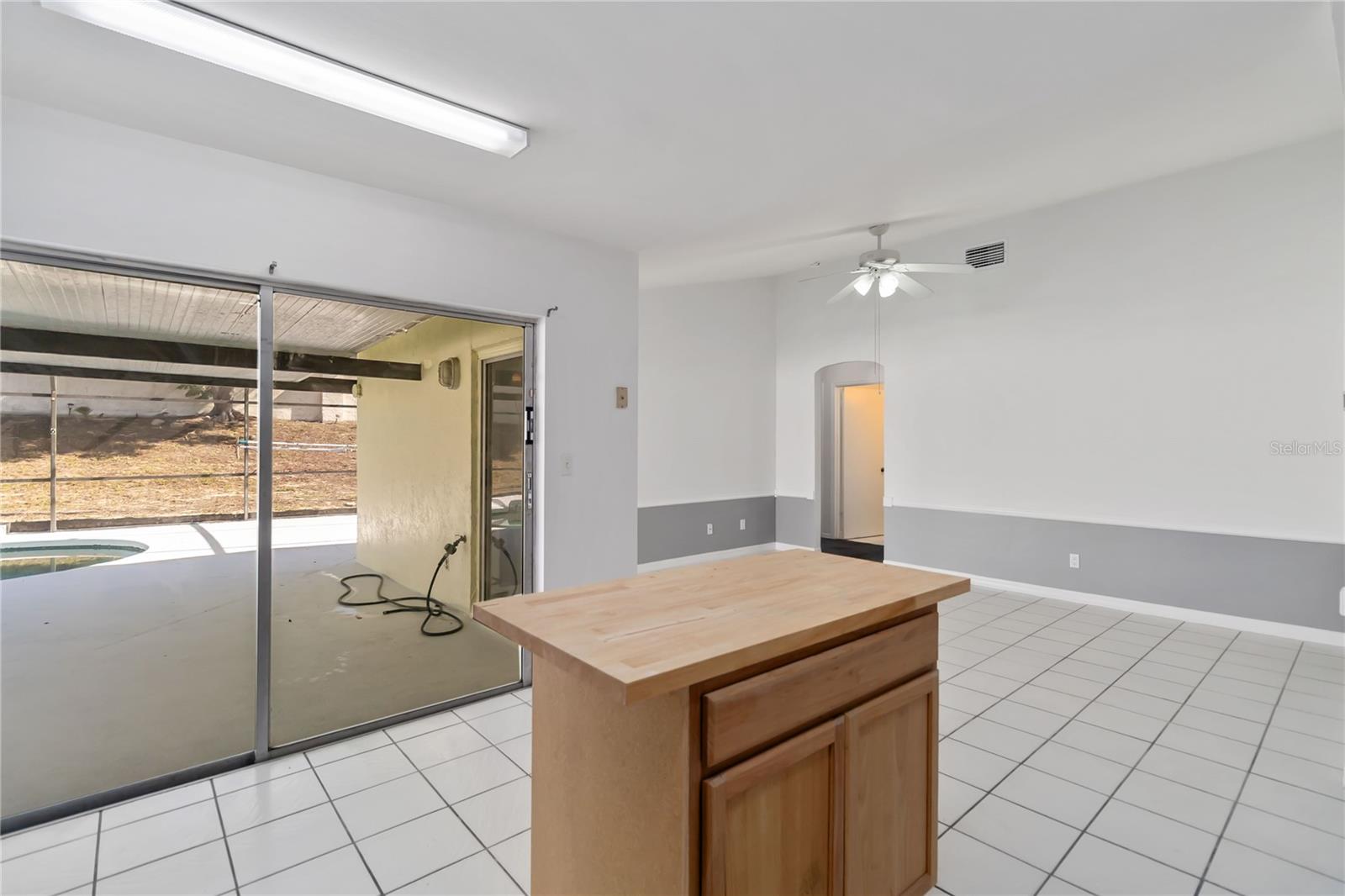 Image 14 of 51 For 7771 Indian Ridge Trail N