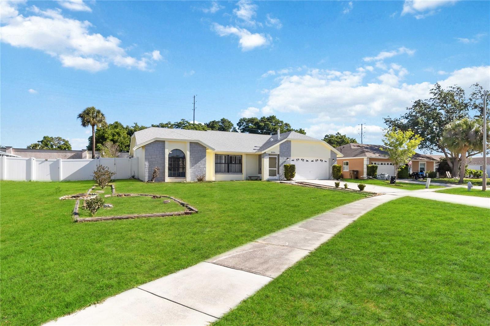 Image 3 of 51 For 7771 Indian Ridge Trail N