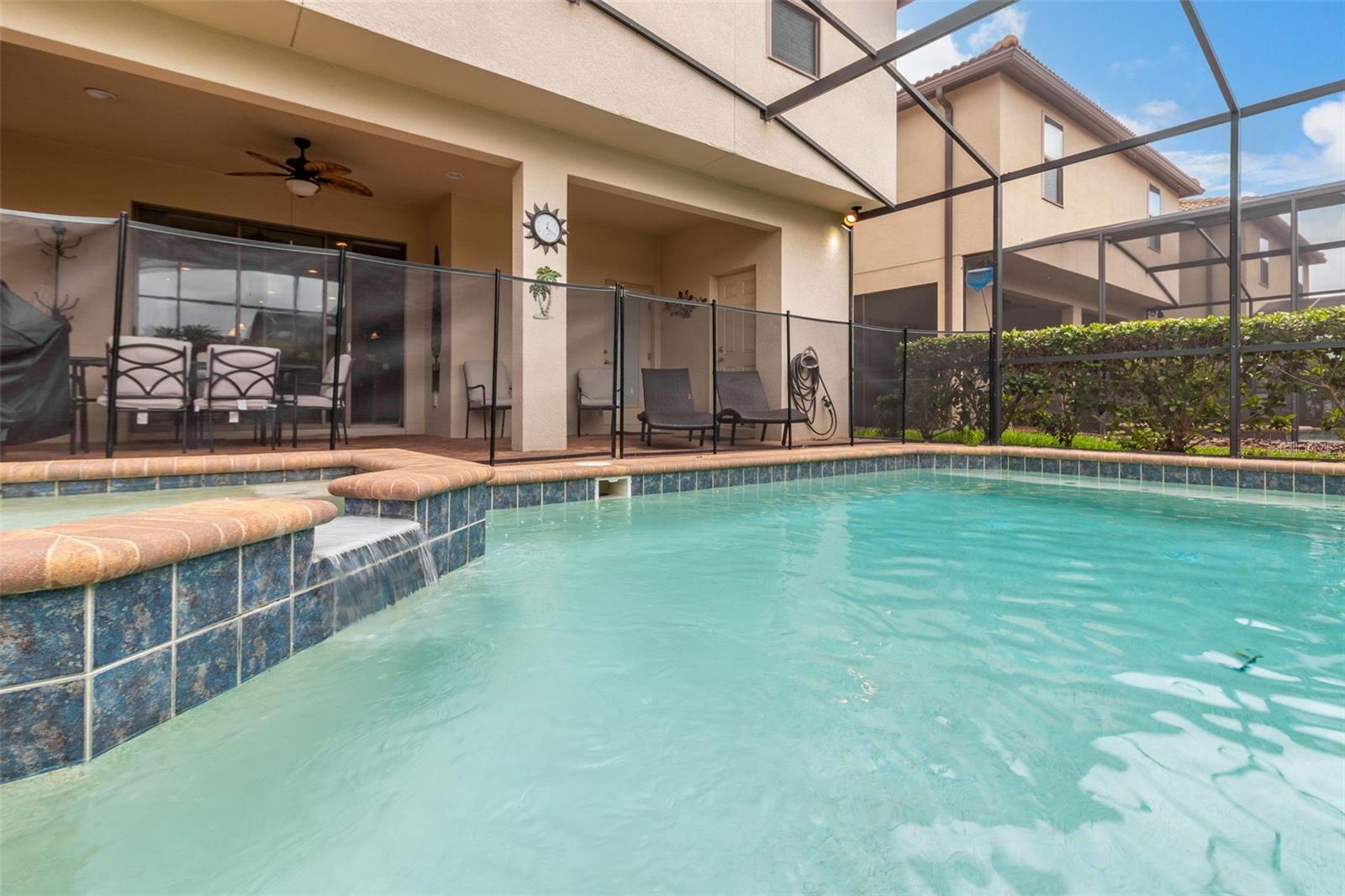 Image 22 of 93 For 8912 Rhodes Street