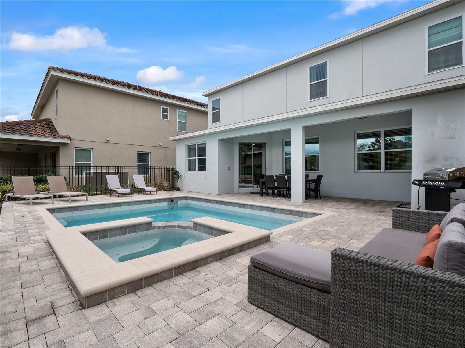 Image 4 of 48 For 7613 Wilmington Loop