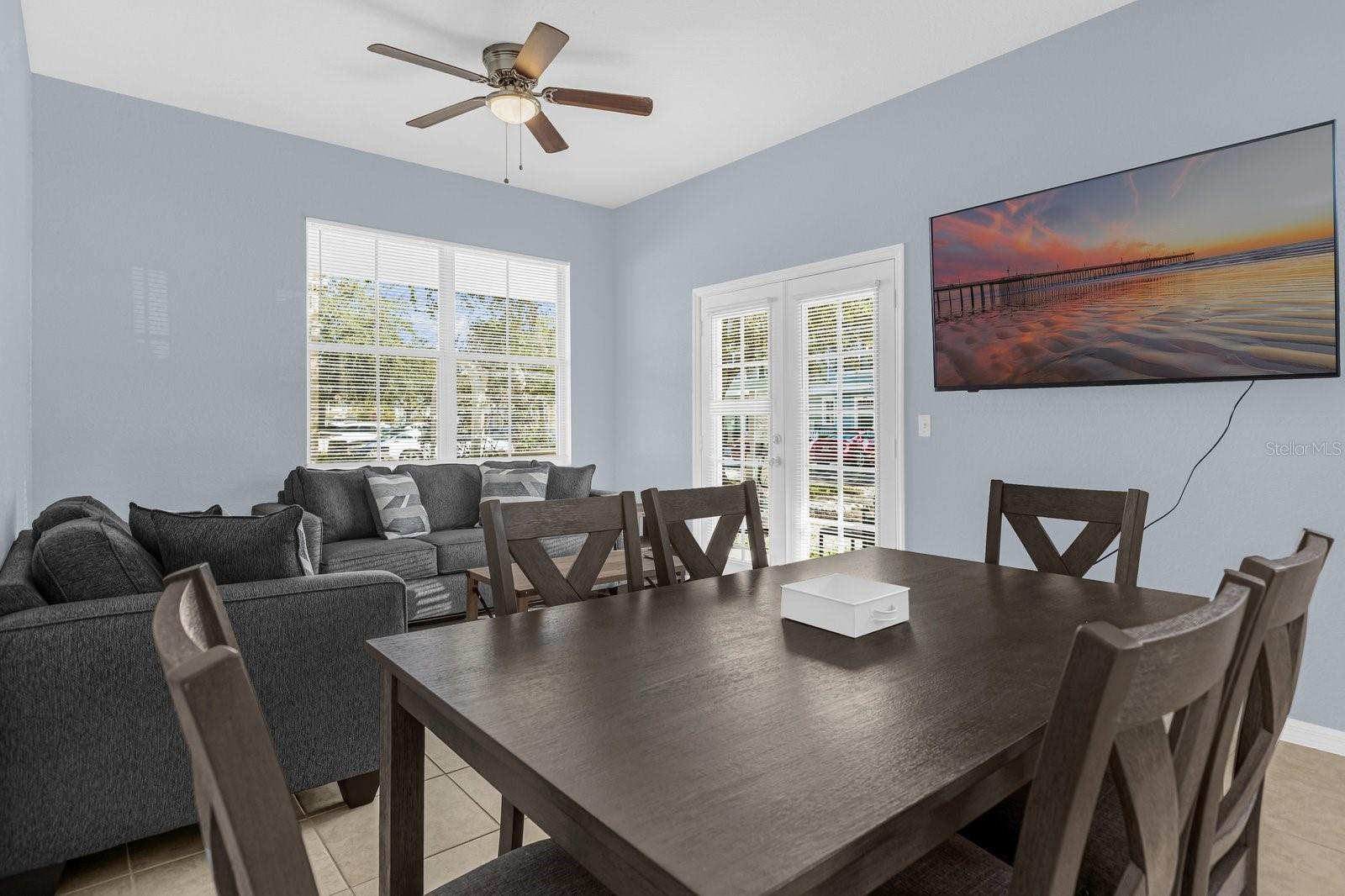 Image 5 of 42 For 4013 Venetian Bay Drive 107