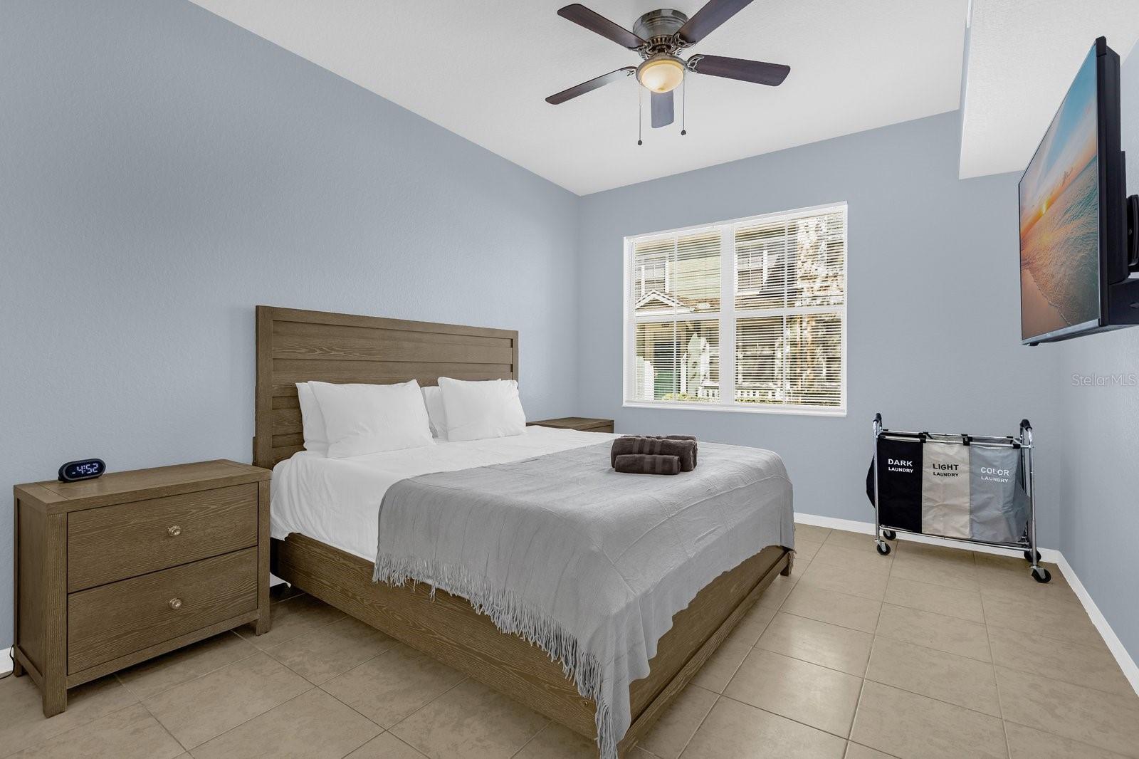 Image 8 of 42 For 4013 Venetian Bay Drive 107