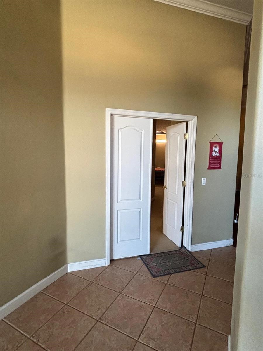 Image 11 of 40 For 9968 Chardonnay Drive