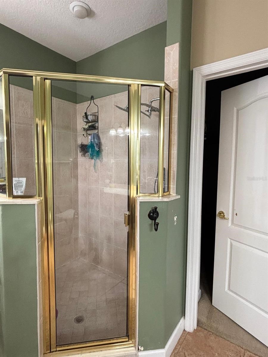 Image 16 of 40 For 9968 Chardonnay Drive